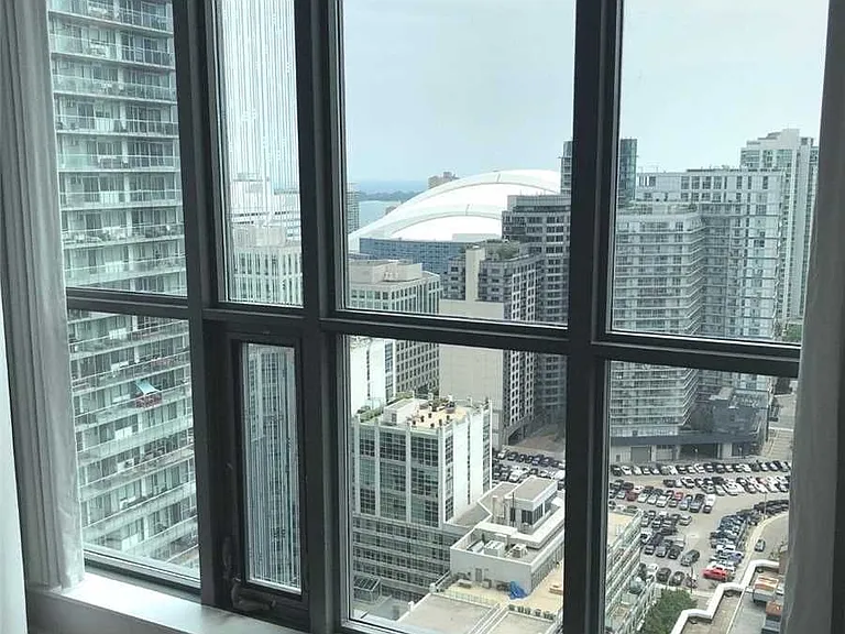 8 Charlotte St #2507 — Photo 5
