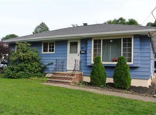 6495 Michael Dr, Brookpark, OH 44142