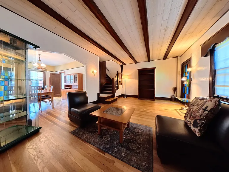 398 Bauer Pl — Photo 5