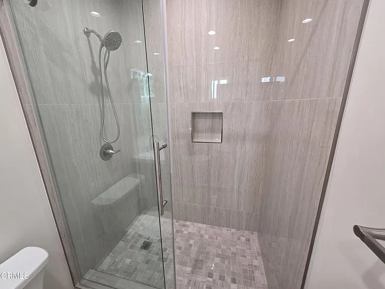 6746 Ben Ave — Photo 23