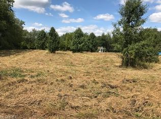 8229 Ridgeland Ave NW, Canal fulton, OH 44614