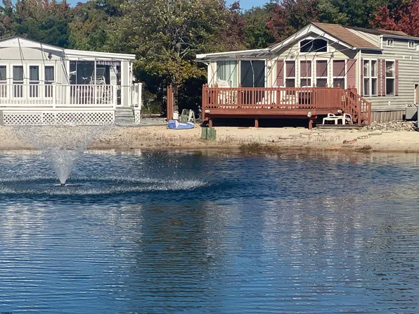 80 N Lake Dr, Marmora, NJ 08223