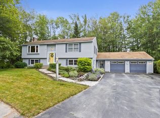 7 Colony Ln, South Portland, ME 04106