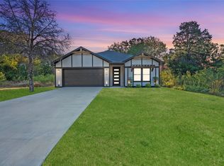 246 N Cherokee Shores Dr, Mabank, TX 75156