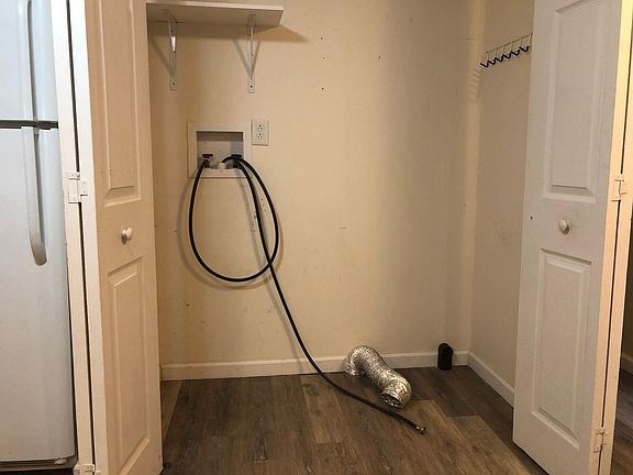 4th image of 957 W Independence St #Ip20