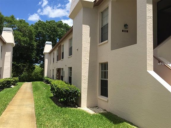 4th image of 2971 Bonaventure Cir APT 102