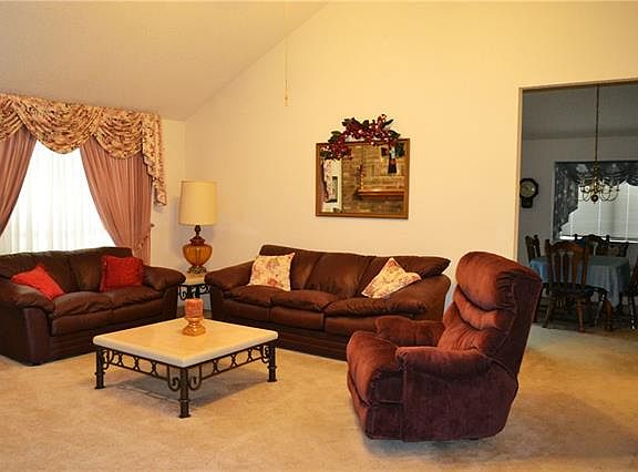 2nd image of 2613 Widgeon Way