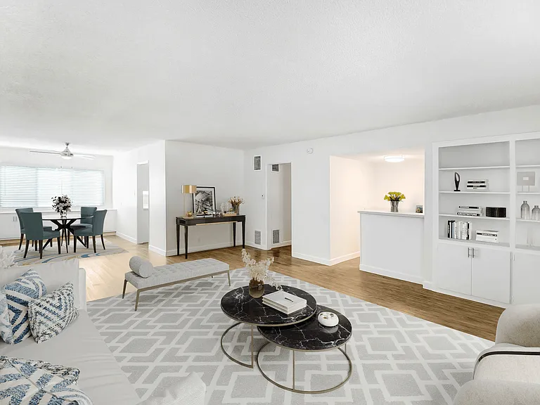 Ethel Avenue Apartments — Photo 3