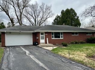 1025 West Riverview DRIVE, Glendale, WI 53209