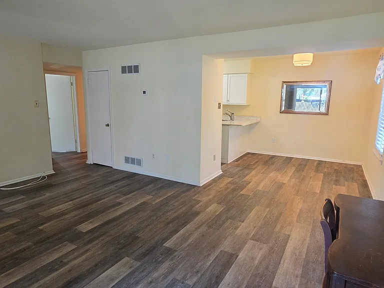 1 Aspen Way #4 — Photo 8