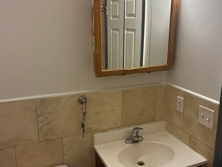 294 Randolph Ave #2 — Photo 5