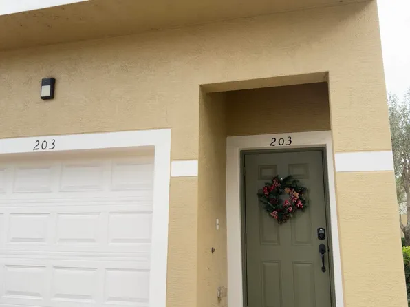 1560 SE Wilshire Place #203, Stuart, FL 34994