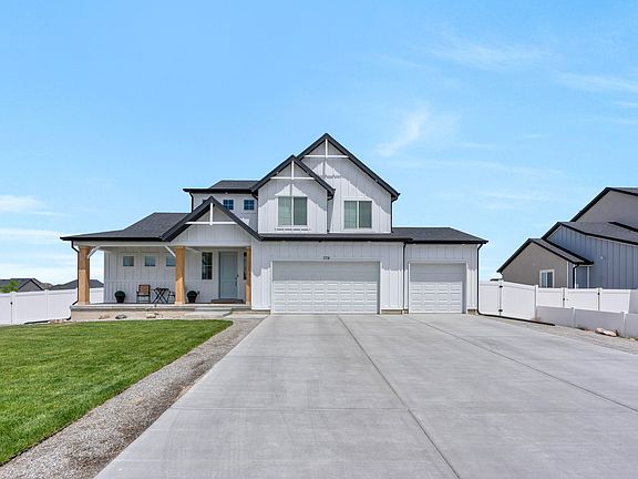 3rd image of 778 W Cherry Orchard Ln