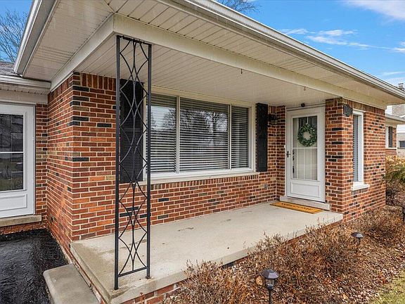 5th image of 53383 Starlite Dr