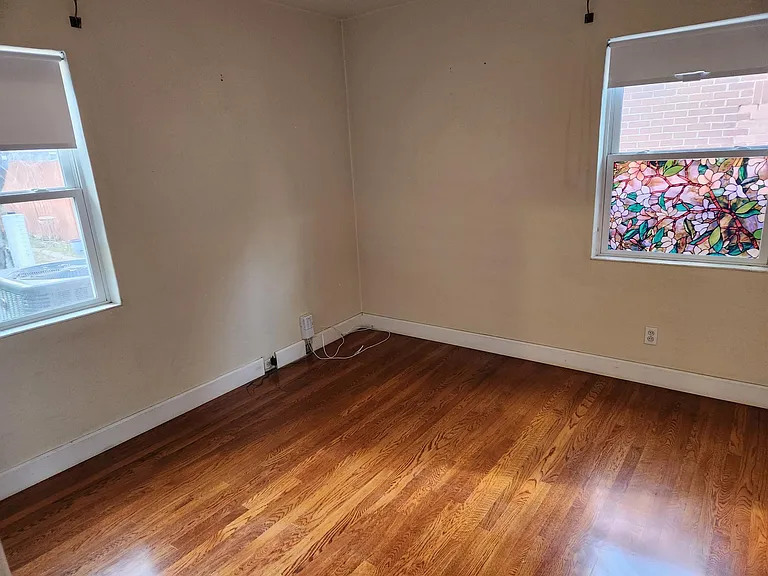 1417 Humboldt St — Photo 4