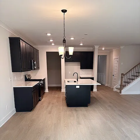 212 Woodlander Dr — Photo 7