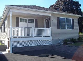 95 Benjamin St, Pawtucket, RI 02861