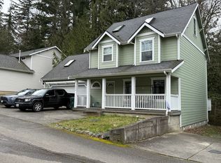 204 41st St, Bellingham, WA 98229