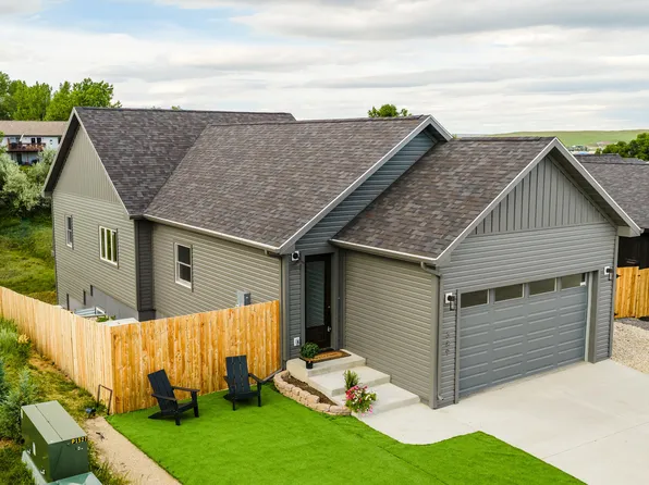 389 Legacy Rd, Sheridan, WY 82801