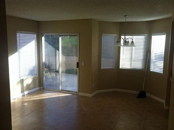 Family and Breakfast Nook