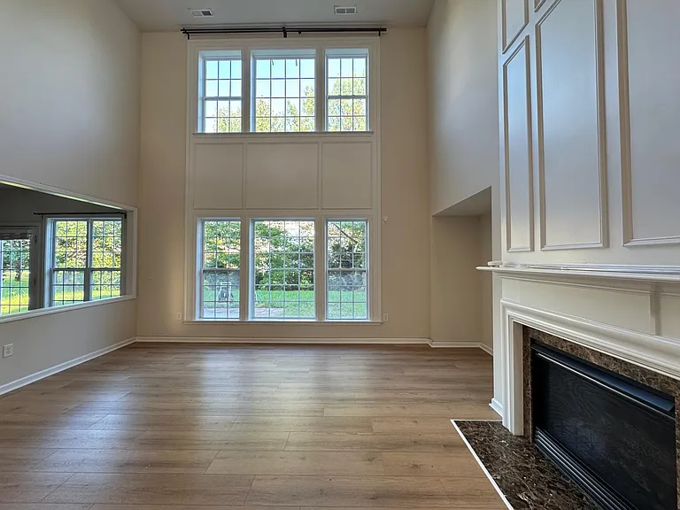 104 Lyric Ct — Photo 8