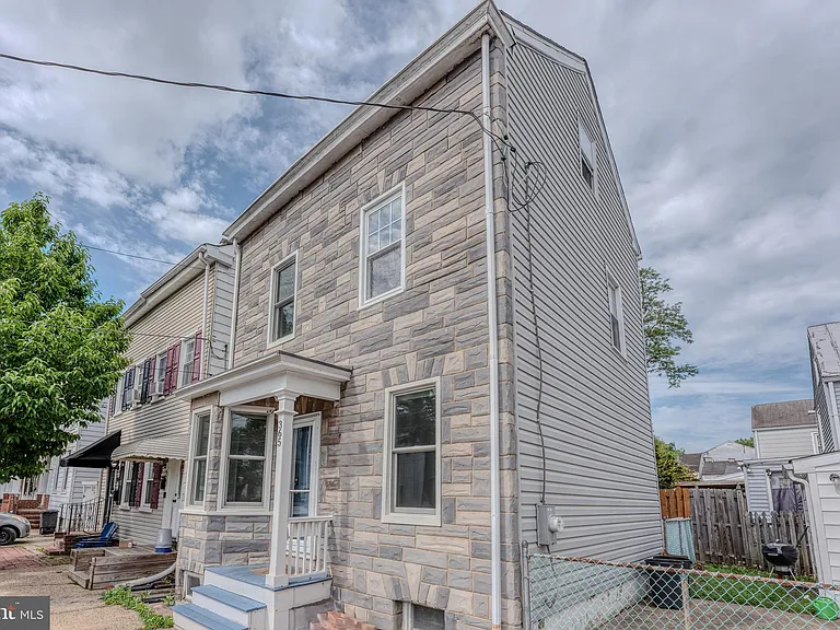 365 Prince St — Photo 3