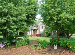 5886 E Horizons Ct, Ann Arbor, MI