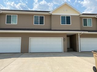 1309 37th Ave SE, Minot, ND 58701