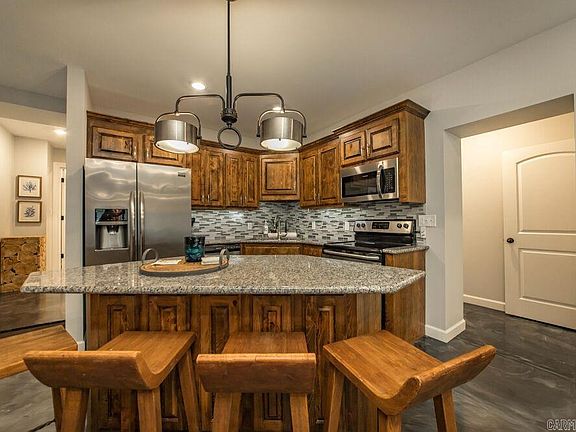 4th image of 7910 Edgemont Rd Suite 102