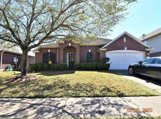 4919 Mountain Timber Dr, Friendswood, TX 77546