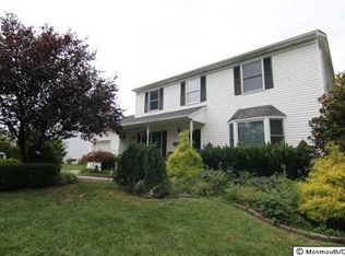 509 Leonardville Rd, Belford, NJ 07718