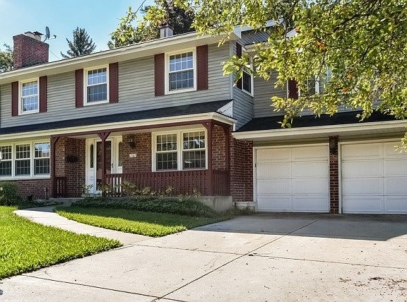 4th image of 1101 Black Oak Dr
