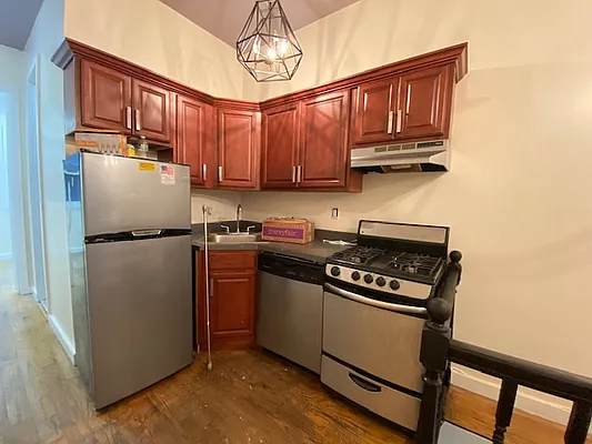 Rented by Simply Brooklyn Realty Inc | media 7