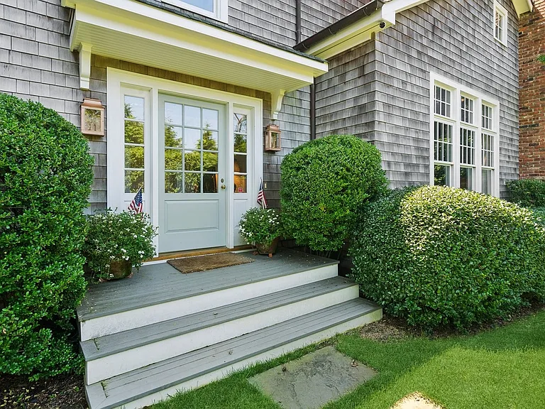 117 Elm St — Photo 32