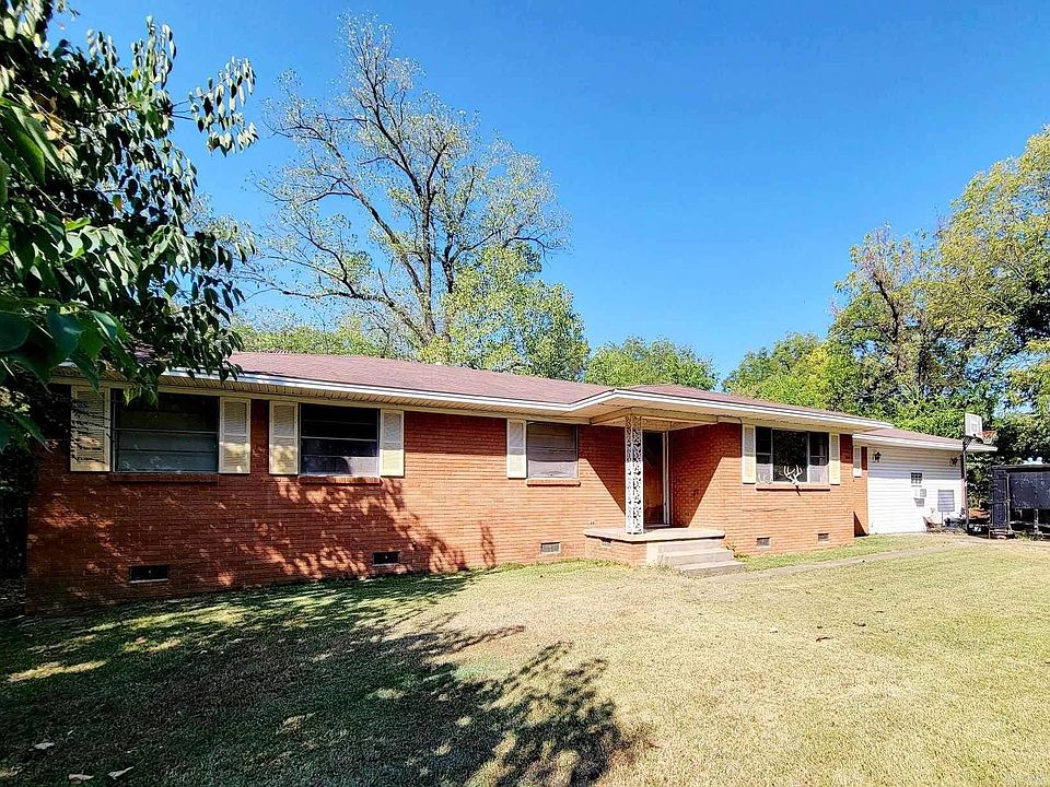 300 N 3rd St, Ola, AR 72853 Zillow