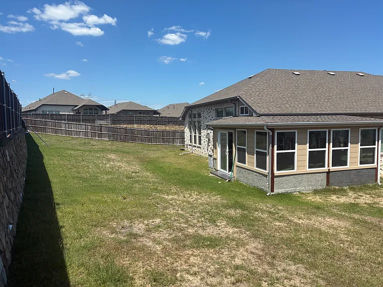1801 Crimson Blossom Ct — Photo 15