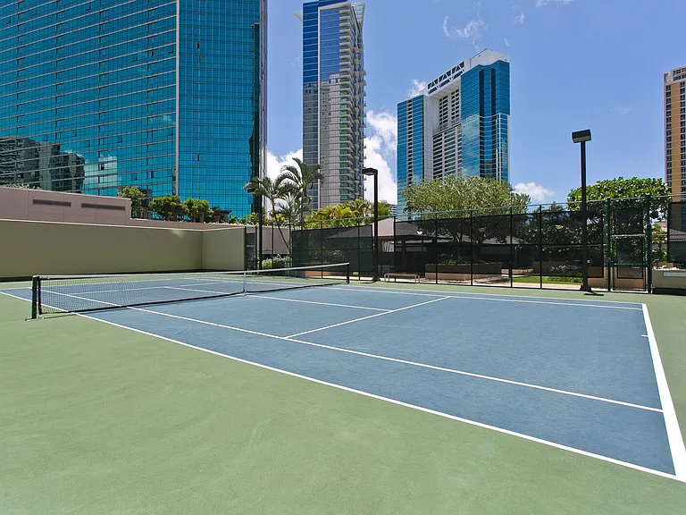 1288 Ala Moana Blvd #20D — Photo 2