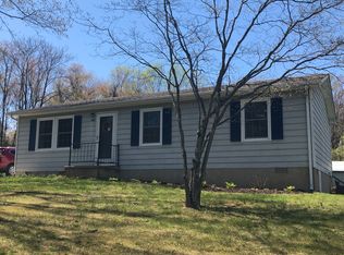 1747 Stoney Battery Rd, Troutville, VA 24175