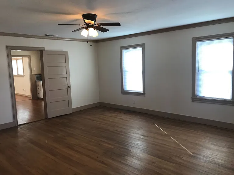 2133 North St — Photo 11
