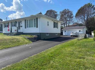 9 Hare Ave, Cape Breton, NS B2A 2A9