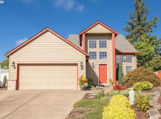 1909 Westlake Loop, Newberg, OR 97132
