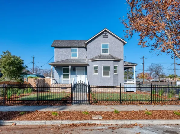 2069 E Harvey Ave, Fresno, CA 93701