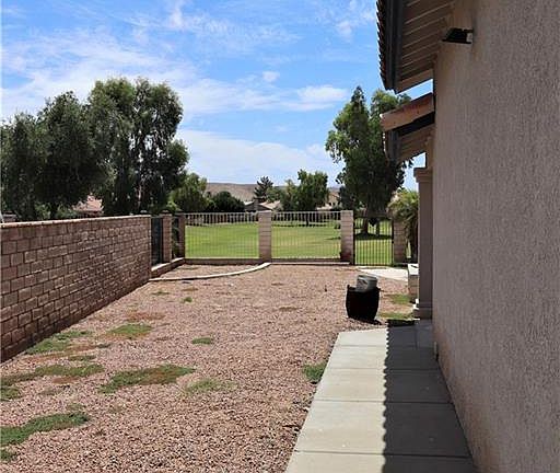 2nd image of 1590 Camino Ct