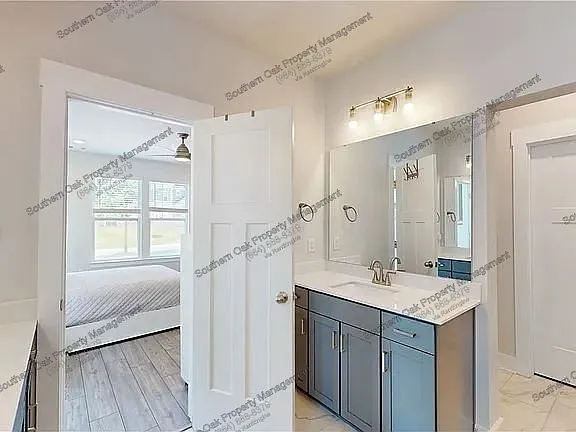 155 Founders Blvd — Photo 6