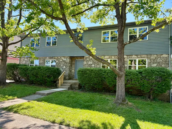 2828 Yellowstone Pkwy, Lexington, KY 40517