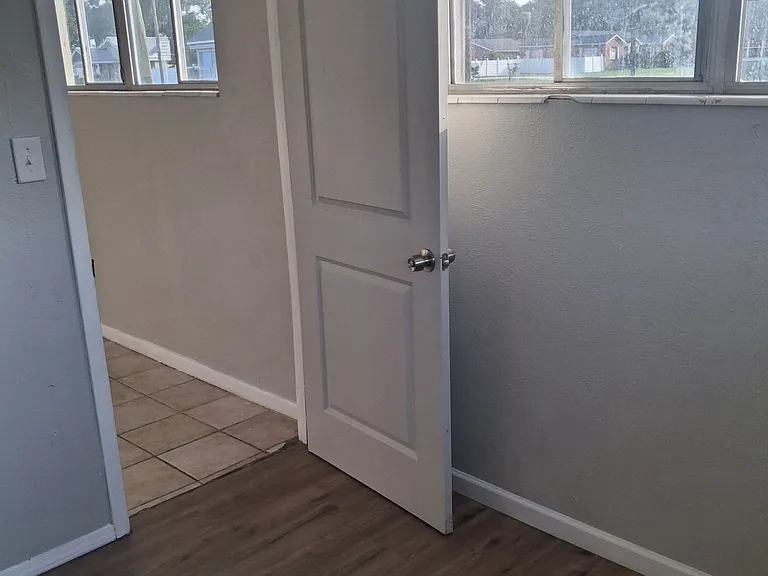 200 N Florida Ave — Photo 4