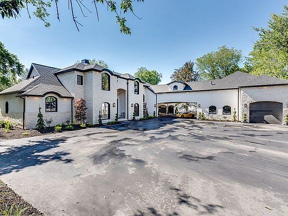 2nd image of 5322 S Hillsden Dr