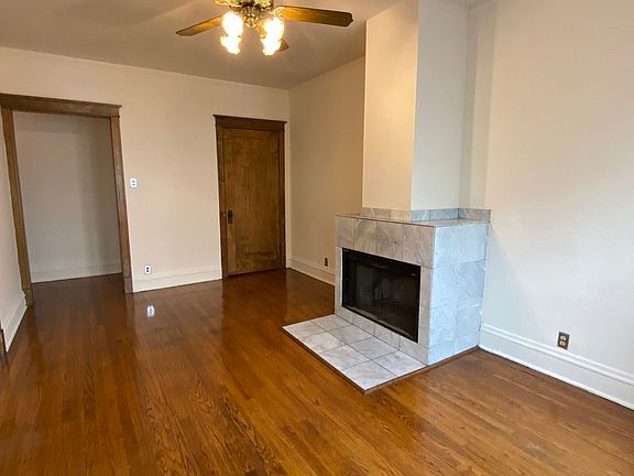 2nd image of 3152 N Broadway St #315-31562E