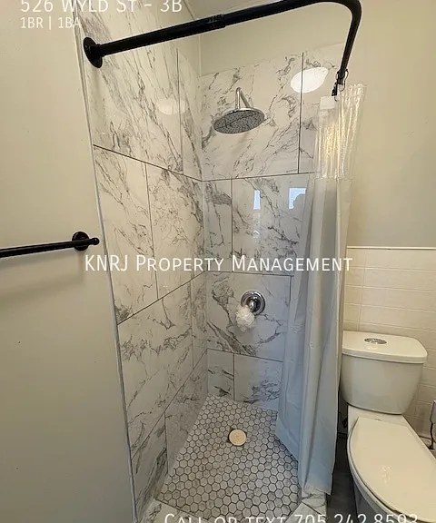 526 Wyld St #3B — Photo 9