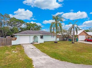 2112 46th Ter SW, Naples, FL 34116